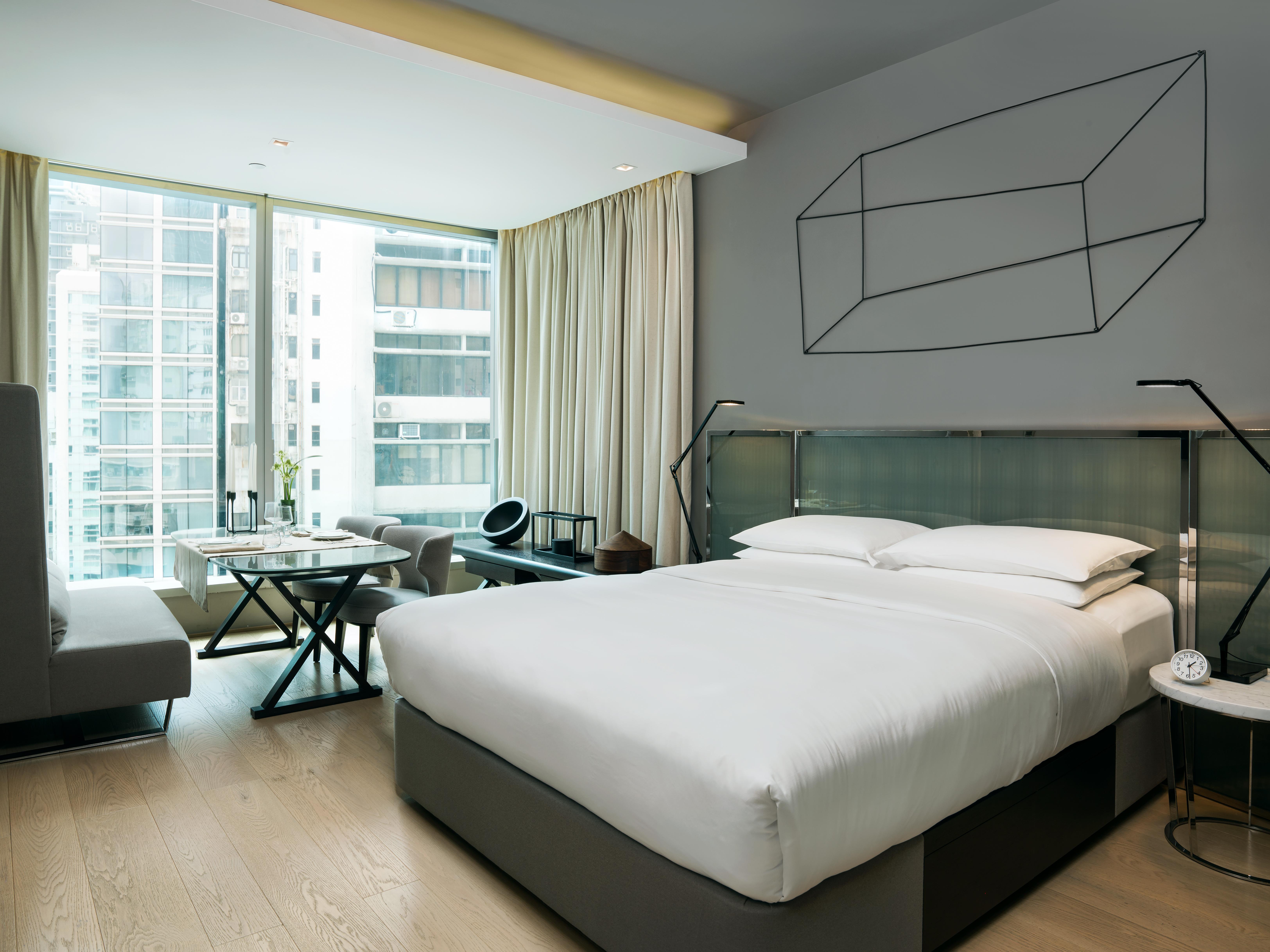 Hotel 99 Bonham 4*
